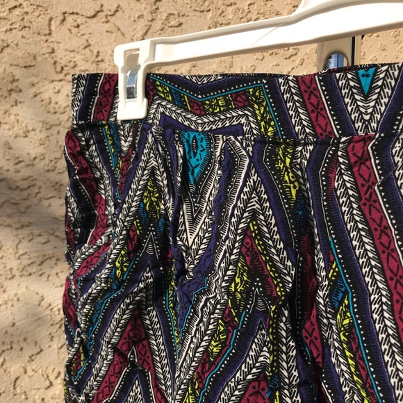 Multicolor Beach Shorts - Picture 2 of 5